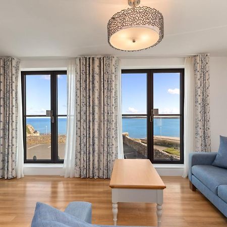 Apartment 8 Waterstone House - Luxury Apartment, Sea Views, Pet Friendly 滕比 外观 照片